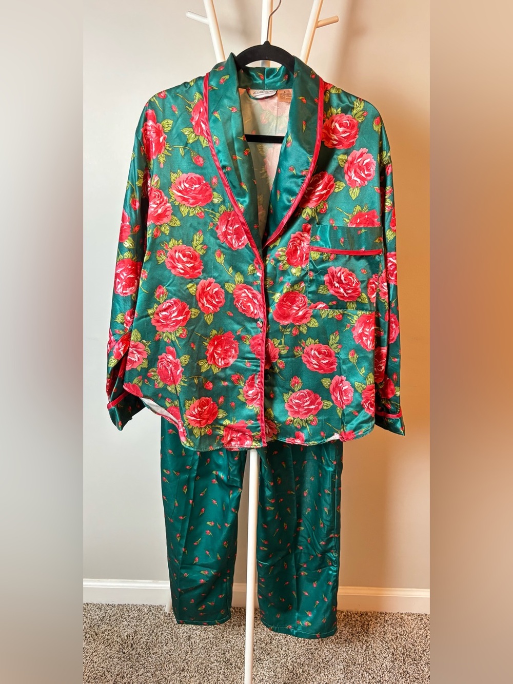 Vintage Kathryn Green Floral Satin Pajama Set
